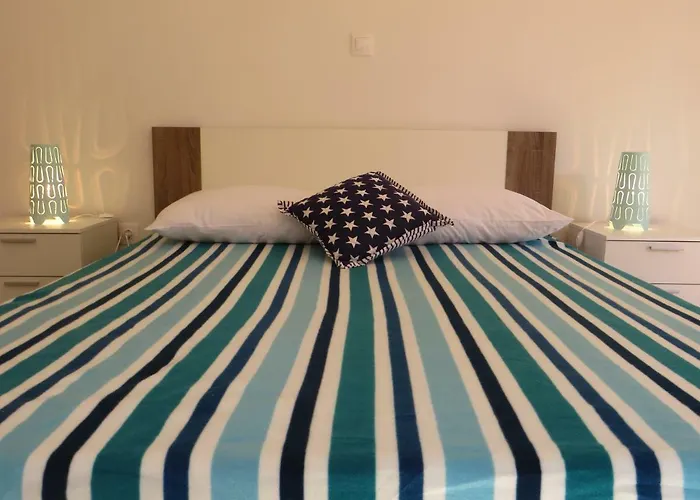 Domino פאקוסטאן